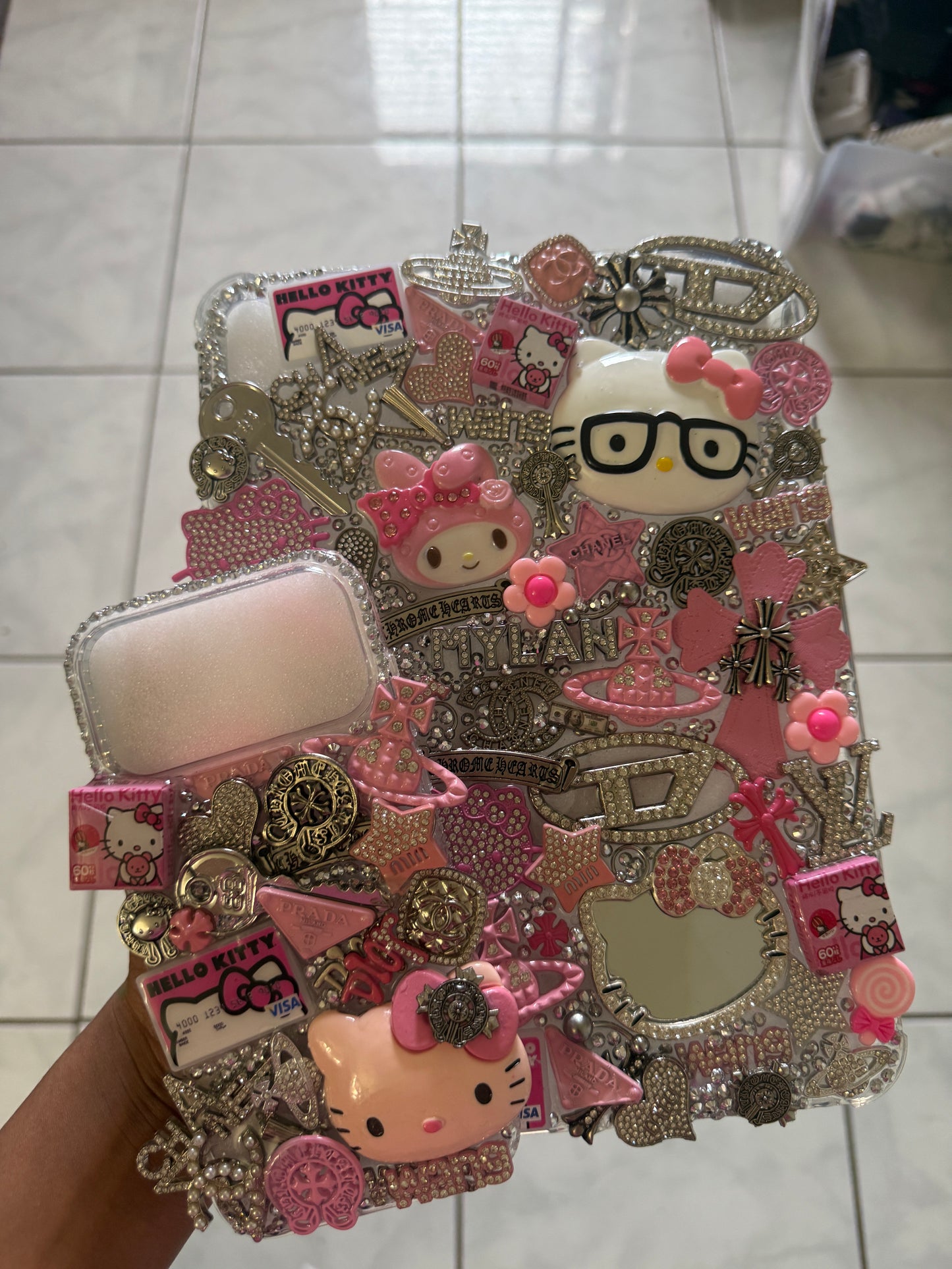 iPhone & iPad Junk Cases ( read description )